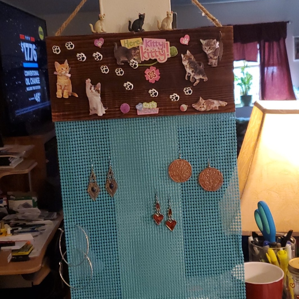Earring holder